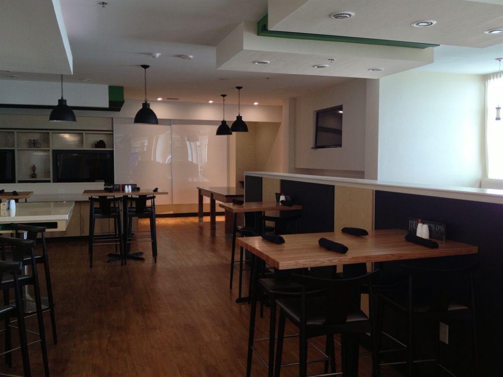 Holiday Inn Roswell By Ihg Eksteriør bilde